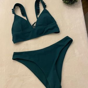 NEW never worn Ruffle Strap Bikini